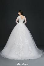 Superbes robes de bal en tulle avec traîne courte pour mariage