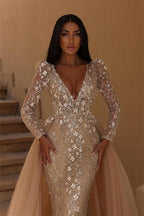 Vestido de Noiva Deslumbrante com Decote em V, Estampado Floral, Cauda de Sereia, Mangas Compridas e Cauda Destacável