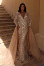 Vestido de Noiva Deslumbrante com Decote em V, Estampado Floral, Cauda de Sereia, Mangas Compridas e Cauda Destacável