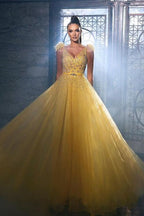 Superbe robe de bal longue jaune sans manches en ligne A ornée de paillettes et de perles