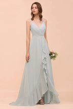 Vestido Cinzento para Dama de Honra com Alças Finas, Decote em V e Folhos, Vestido para Festa de Casamento na Praia