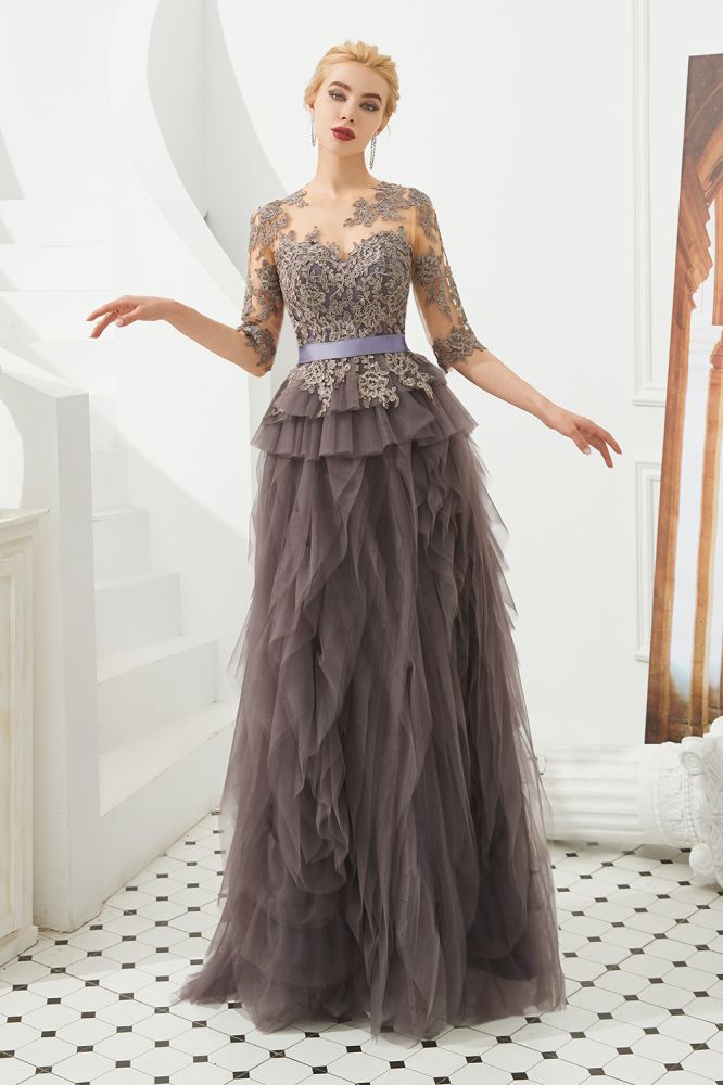 Vestido de fiesta de noche con media manga y encaje floral, largo hasta el suelo y piel
