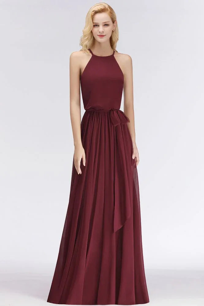 Vestidos de Dama de Honra em Chiffon Borgonha com Folhos, Sem Mangas, Corte em A e Estilo Halter