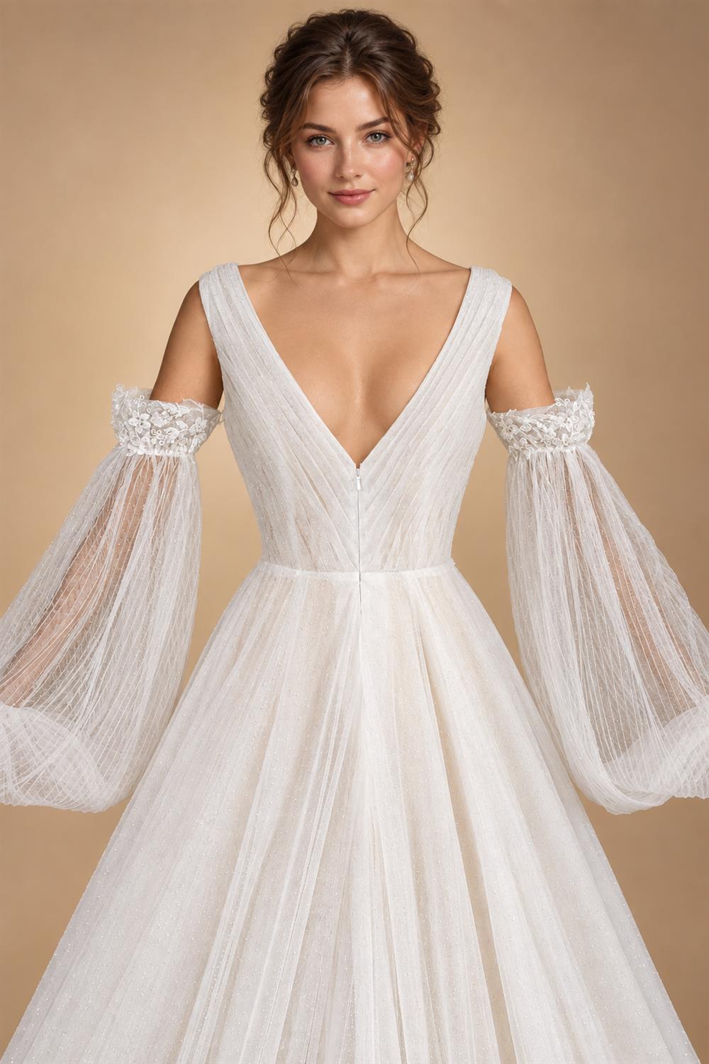 Elegant Ivory V-Neck Detachable Puff Sleeve Lace Tulle Wedding Dress with Train ZP062