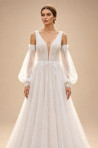 Elegant Ivory V-Neck Detachable Puff Sleeve Lace Tulle Wedding Dress with Train ZP062