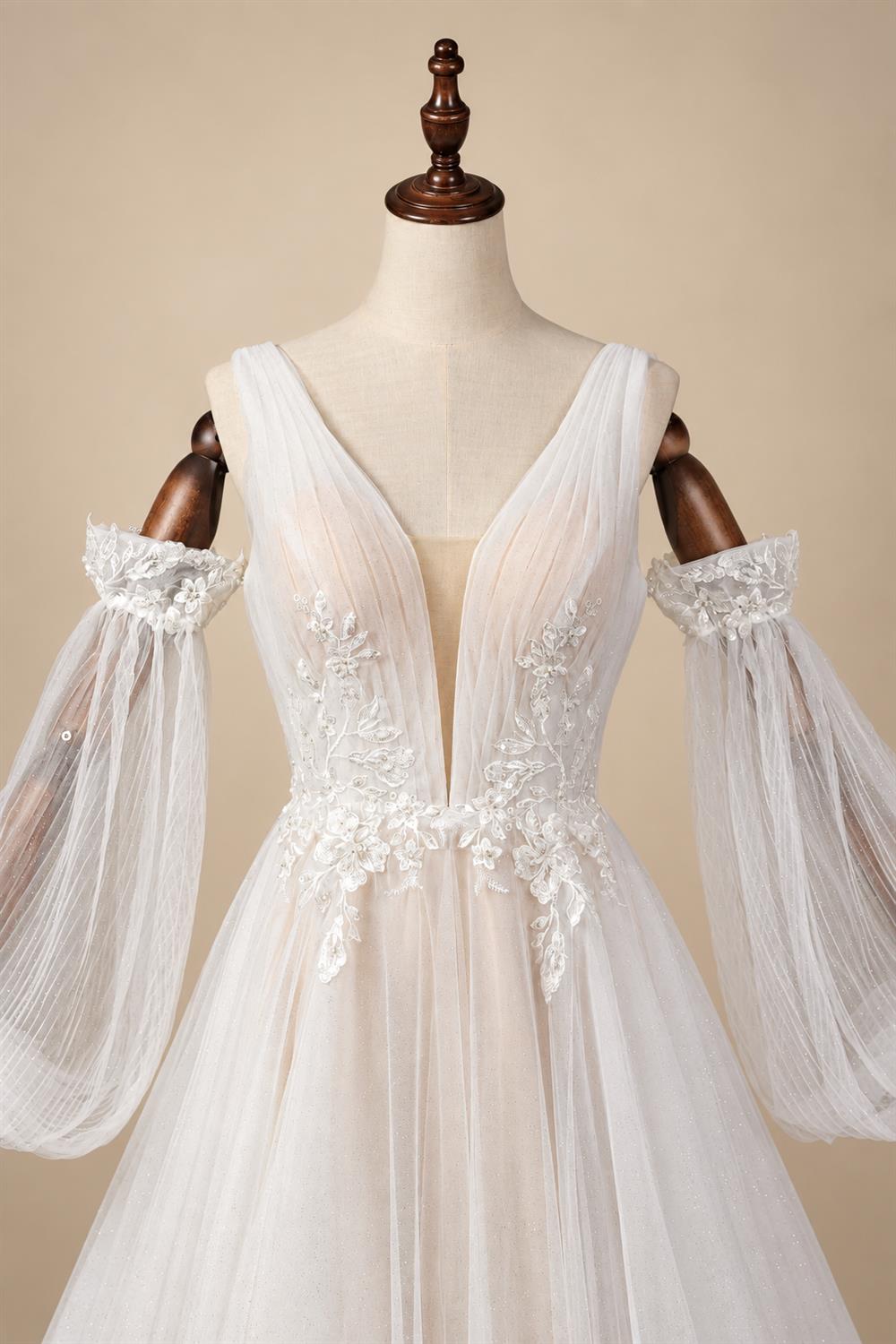 Elegant Ivory V-Neck Detachable Puff Sleeve Lace Tulle Wedding Dress with Train ZP062