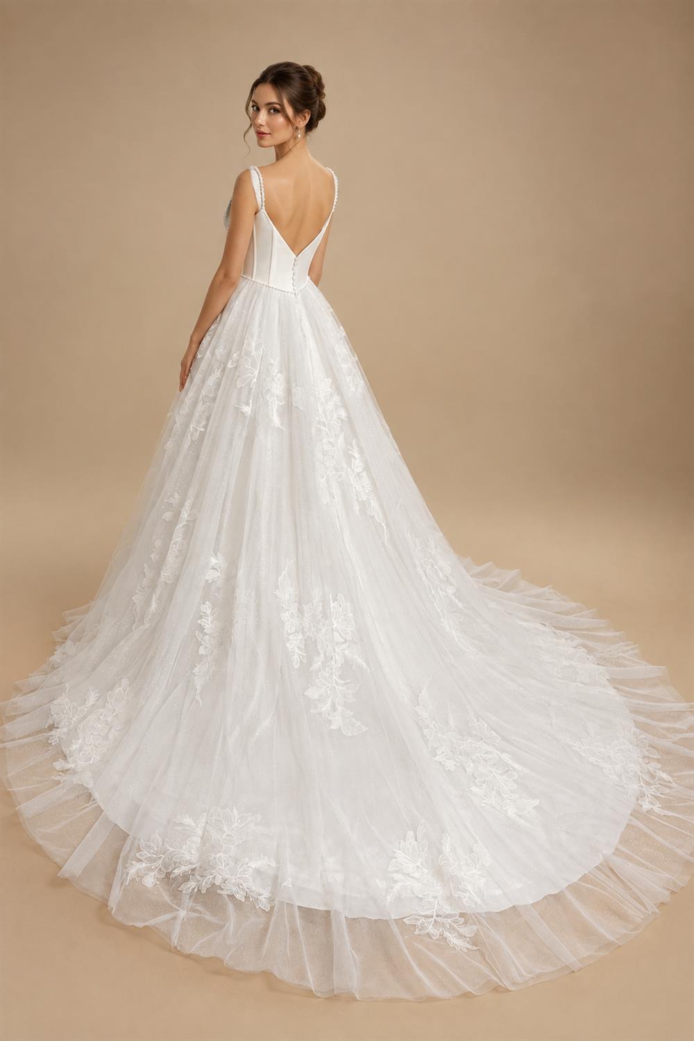 Elegant White Spaghetti Strap Satin Bodice Lace Tulle Wedding Dress with Train ZP065