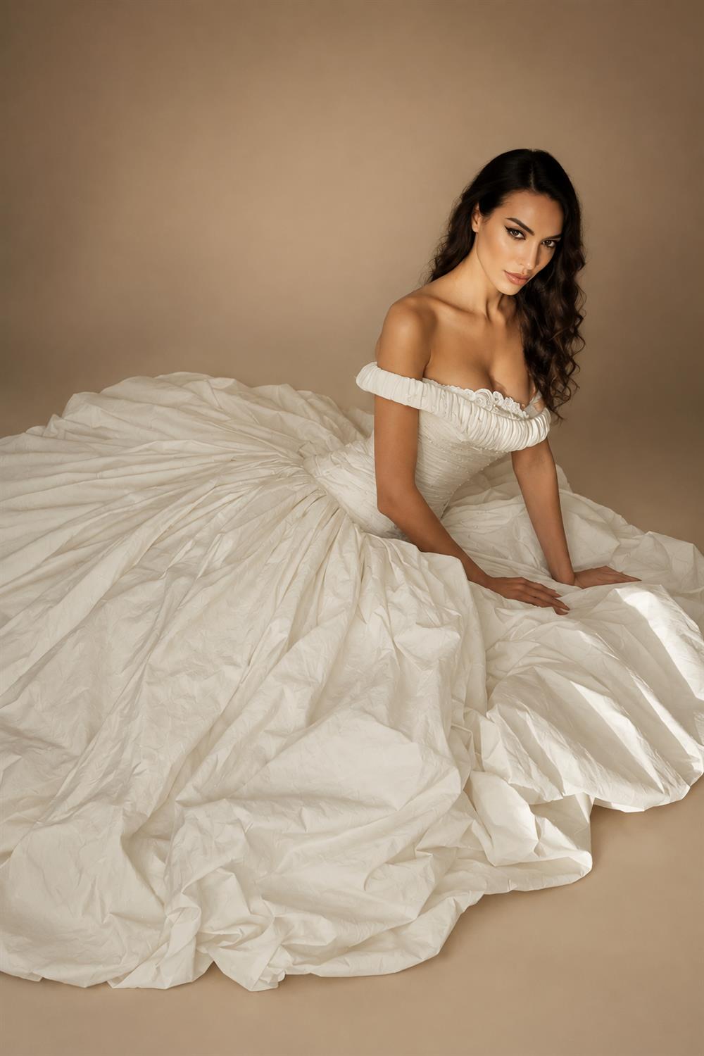 Elegant Ivory Strapless Ruched Satin Ball Gown Wedding Dress ZP070