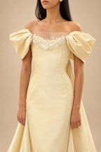 Luxury Ivory Off-the-Shoulder Satin Wedding Dress with Puff Sleeves ZP074
