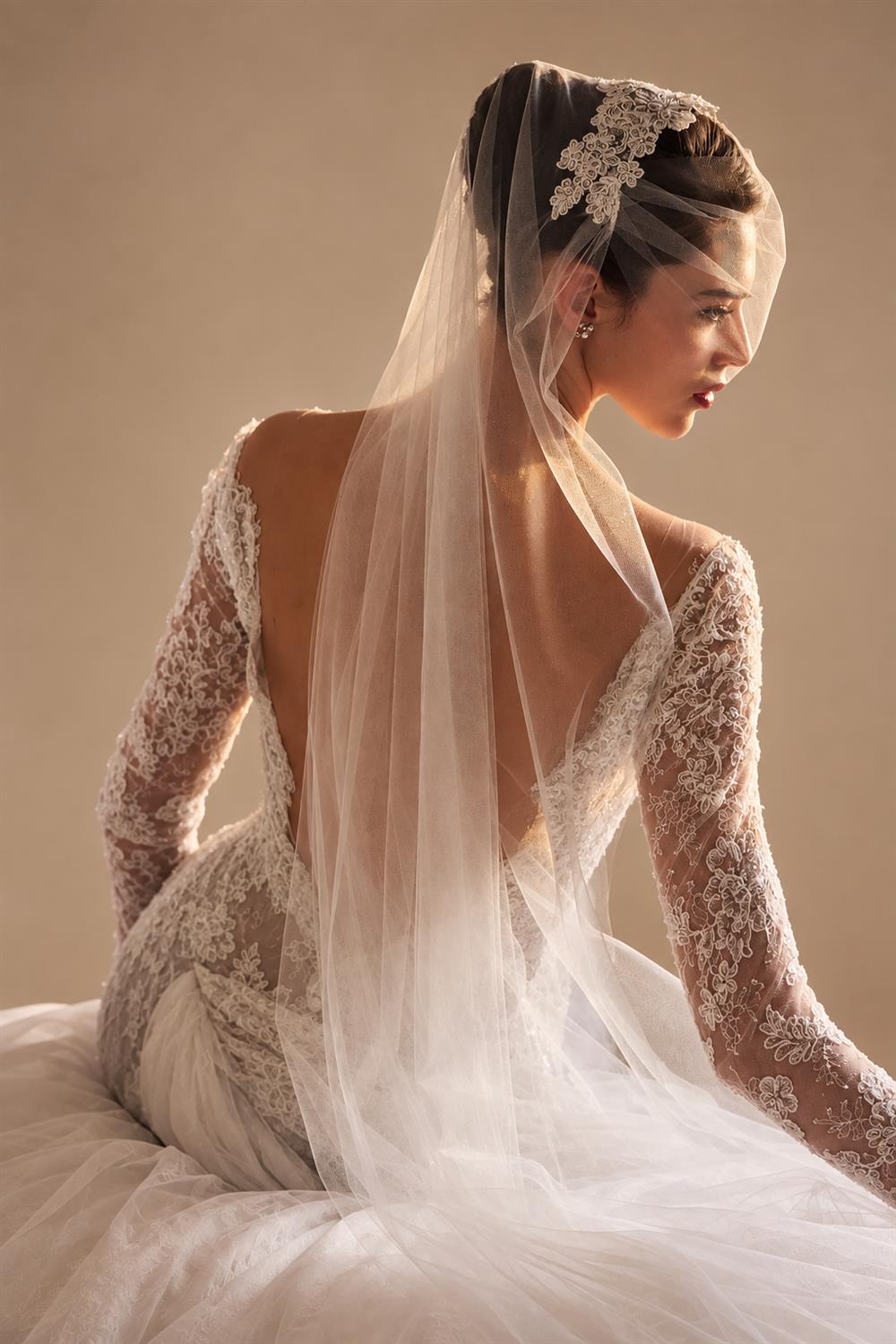 Romantic Ivory Long Sleeve Lace Mermaid Wedding Dress with Overskirt ZP076