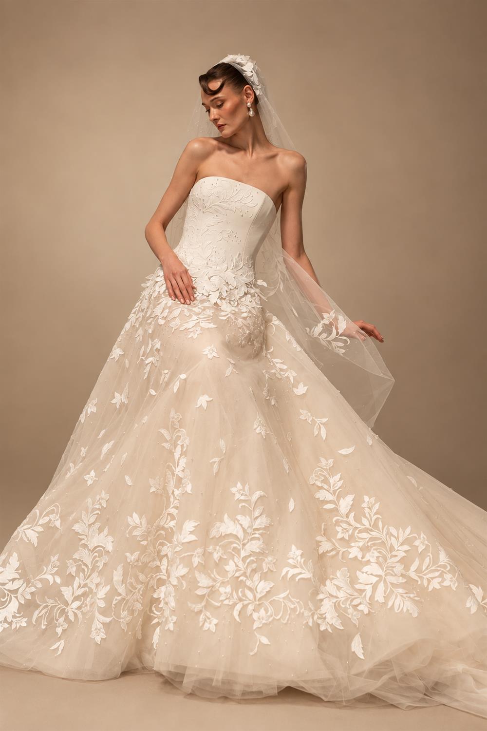 Dreamy Ivory Strapless Floral Lace Mermaid Train Wedding Dress with Veil ZP083