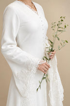 Elegant White Pearl High Neck Long Sleeve Wedding Dress with Veil ZP102
