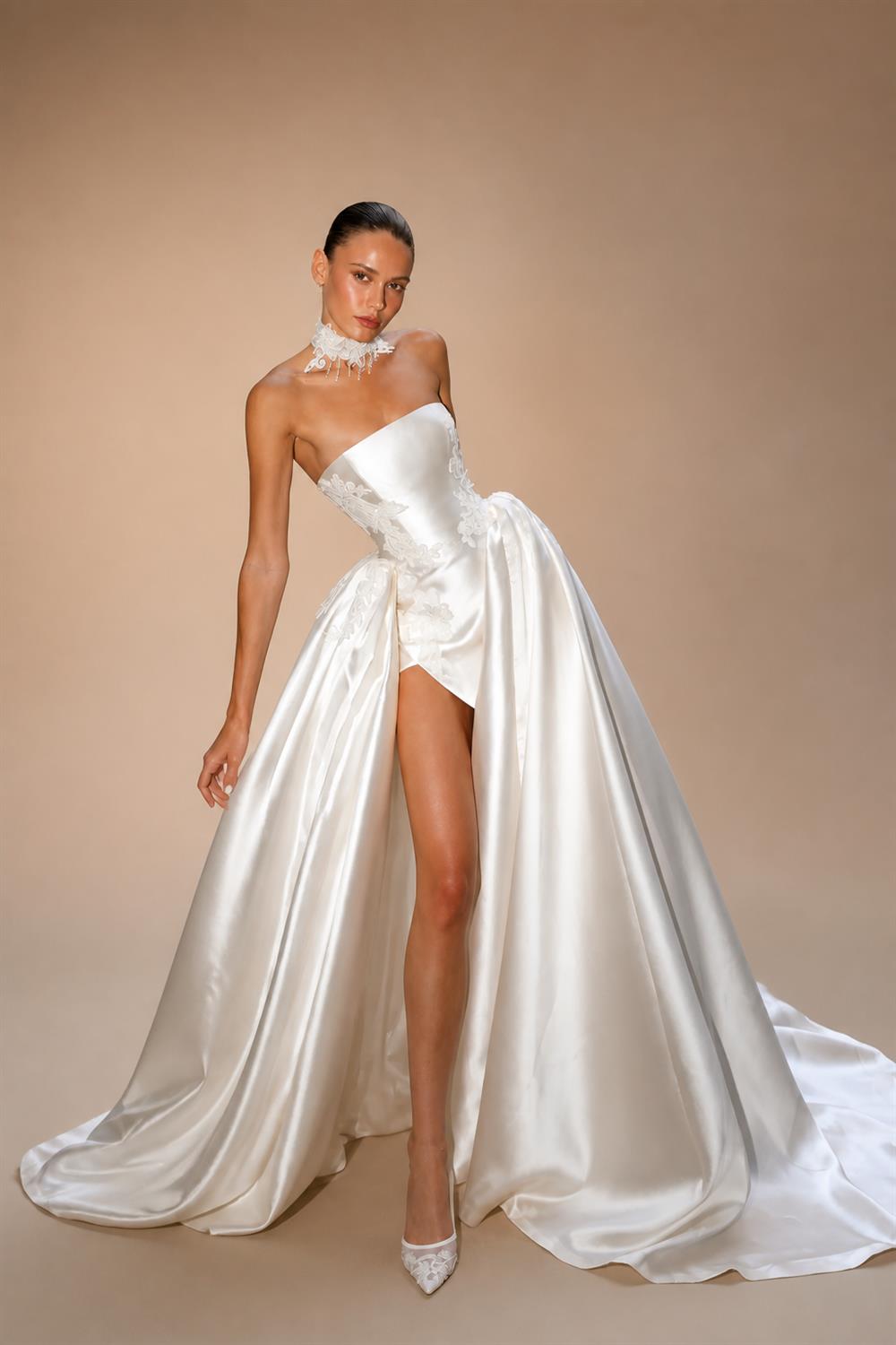 Luxury White Satin Strapless High Slit Ball Gown Wedding Dress with Choker ZP118