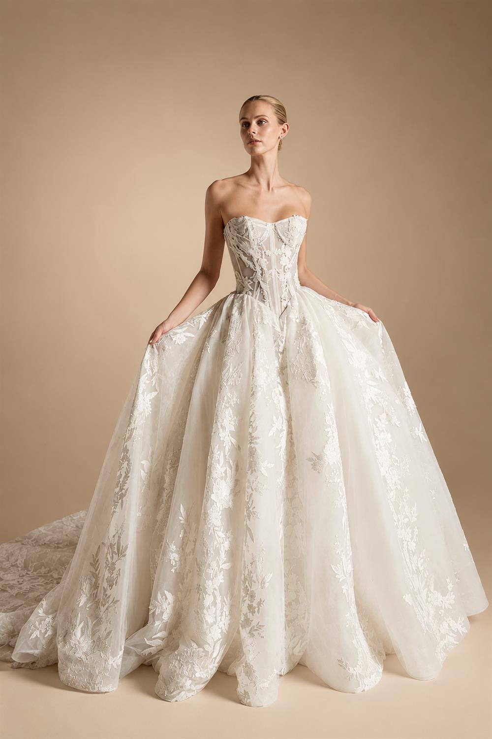 Luxury Ivory Strapless Floral Embroidery Ball Gown Wedding Dress with Veil ZP137