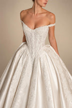 Luxury White Lace Embroidery Satin Train Wedding Dress ZP143