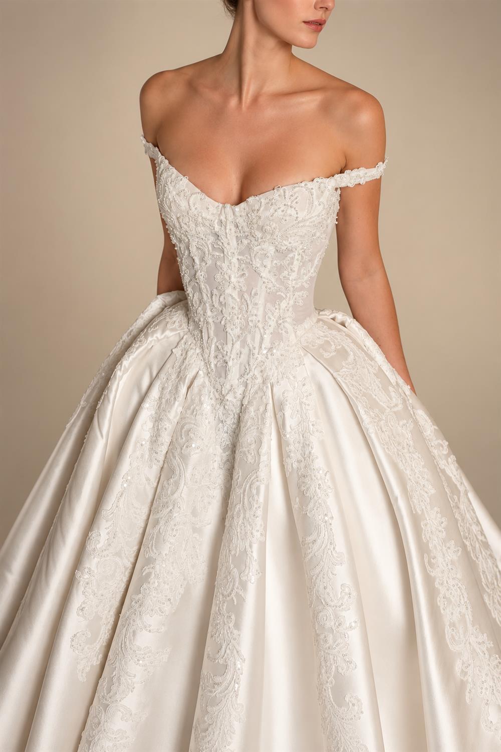 Luxury White Lace Embroidery Satin Train Wedding Dress ZP143