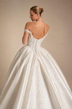 Luxury White Lace Embroidery Satin Train Wedding Dress ZP143