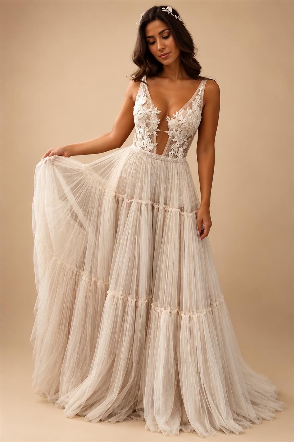 Boho Hippie Wedding Dress Sleeveless V Neck Chic Styl Whimsical Ruched Skirt Tulle Bridal Gowns Robe de mariee