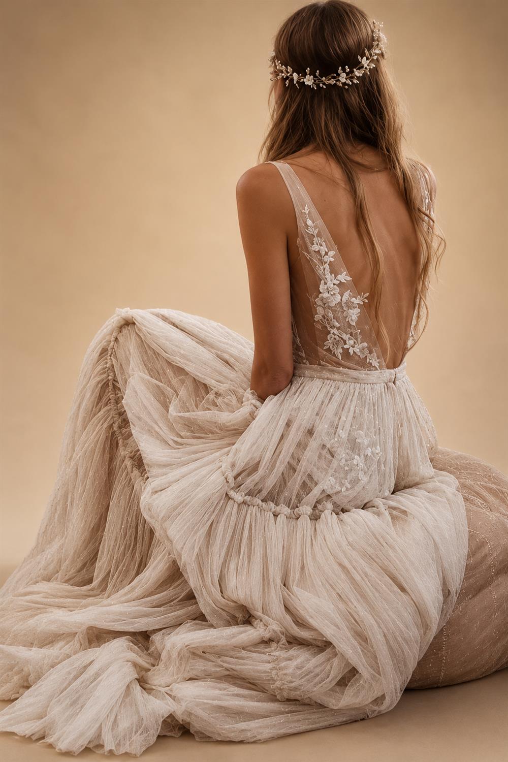 Boho Hippie Wedding Dress Sleeveless V Neck Chic Styl Whimsical Ruched Skirt Tulle Bridal Gowns Robe de mariee