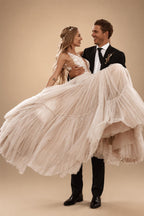 Boho Hippie Wedding Dress Sleeveless V Neck Chic Styl Whimsical Ruched Skirt Tulle Bridal Gowns Robe de mariee