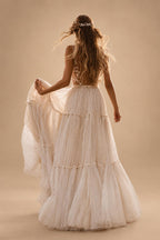 Boho Hippie Wedding Dress Sleeveless V Neck Chic Styl Whimsical Ruched Skirt Tulle Bridal Gowns Robe de mariee