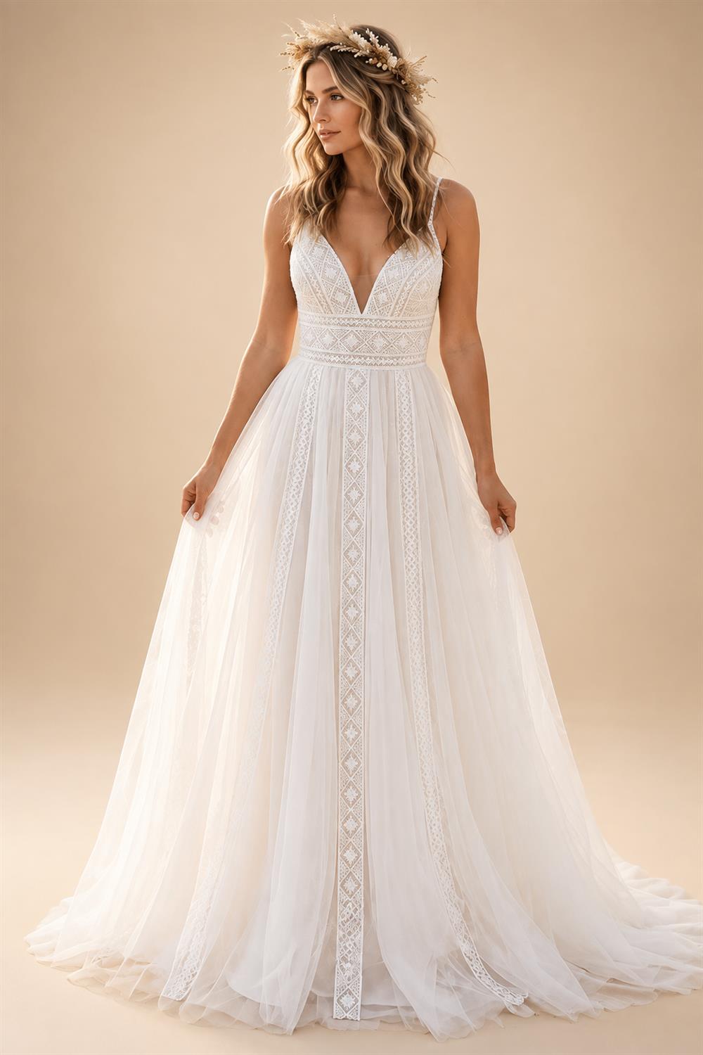 Boho Spaghetti Straps Wedding Dresses Cheap Sexy Bride Lace Beach Wedding Gown V Neck Customized