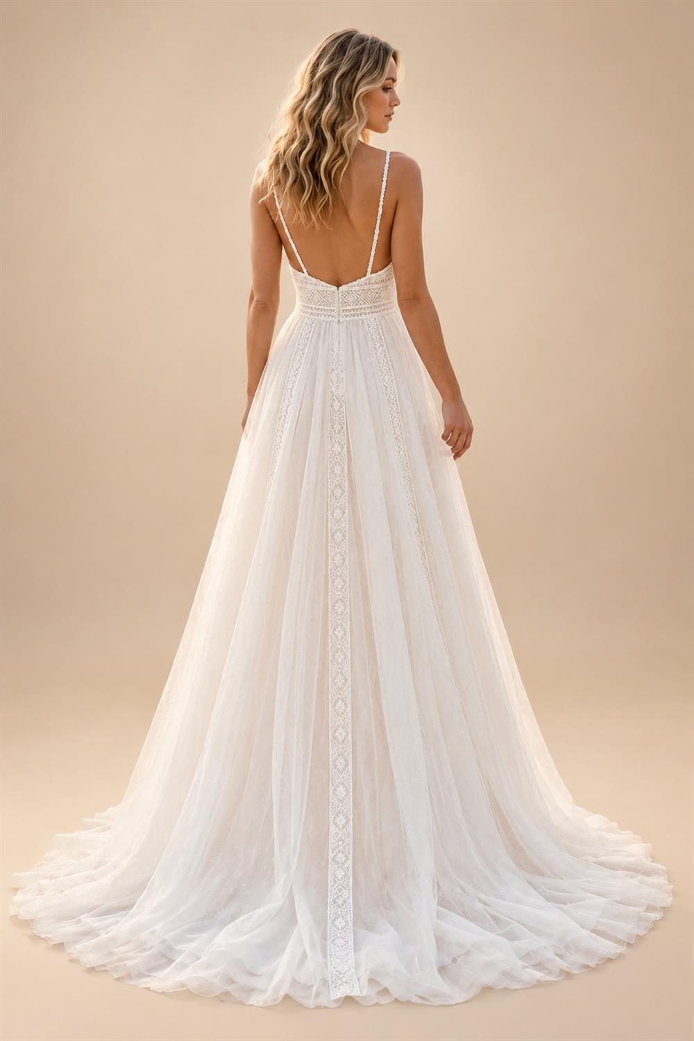 Boho Spaghetti Straps Wedding Dresses Cheap Sexy Bride Lace Beach Wedding Gown V Neck Customized