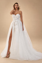 Modest Sweetheart Wedding Dress with Slit 2026 New 3D Lace Appliques Tiered Wedding Gowns Vestido Customized