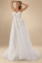 Modest Sweetheart Wedding Dress with Slit 2026 New 3D Lace Appliques Tiered Wedding Gowns Vestido Customized