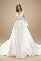 Beach Boho Wedding Dresses 2026 New Lace Long Fuffy Sleeves Vestidos De Boda V-Neck Bridal Gowns Chiffon Customized