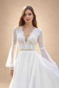 Beach Boho Wedding Dresses 2026 New Lace Long Fuffy Sleeves Vestidos De Boda V-Neck Bridal Gowns Chiffon Customized