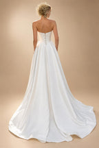 Satin Wedding Dresses A-Line Strapless Lace-up V-Neck Pleated Chic Bride Prom Gown Simple Bridal Gowns Customized
