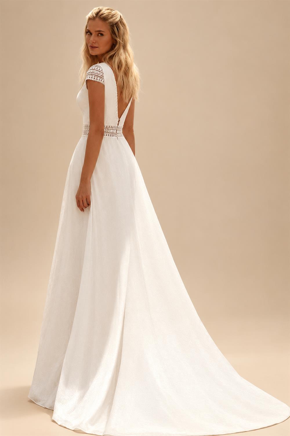 Chiffon A-Line Wedding Gown Short Sleeve Deep V-Neck Lace Draped Women's Backless Vestido De Noiva Customized
