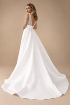 Glitter Sequins Sexy V-Neck Wedding Dress Satin Retro Backless Pearls Zipper Plus Size Customized Soft Bridal Gown