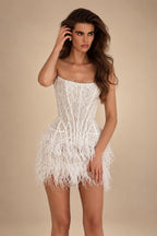 Short Mini Feathered Wedding Dress Sparkly Reception Customized Strapless Bridal Gown No Gloves New Arrival Bride We