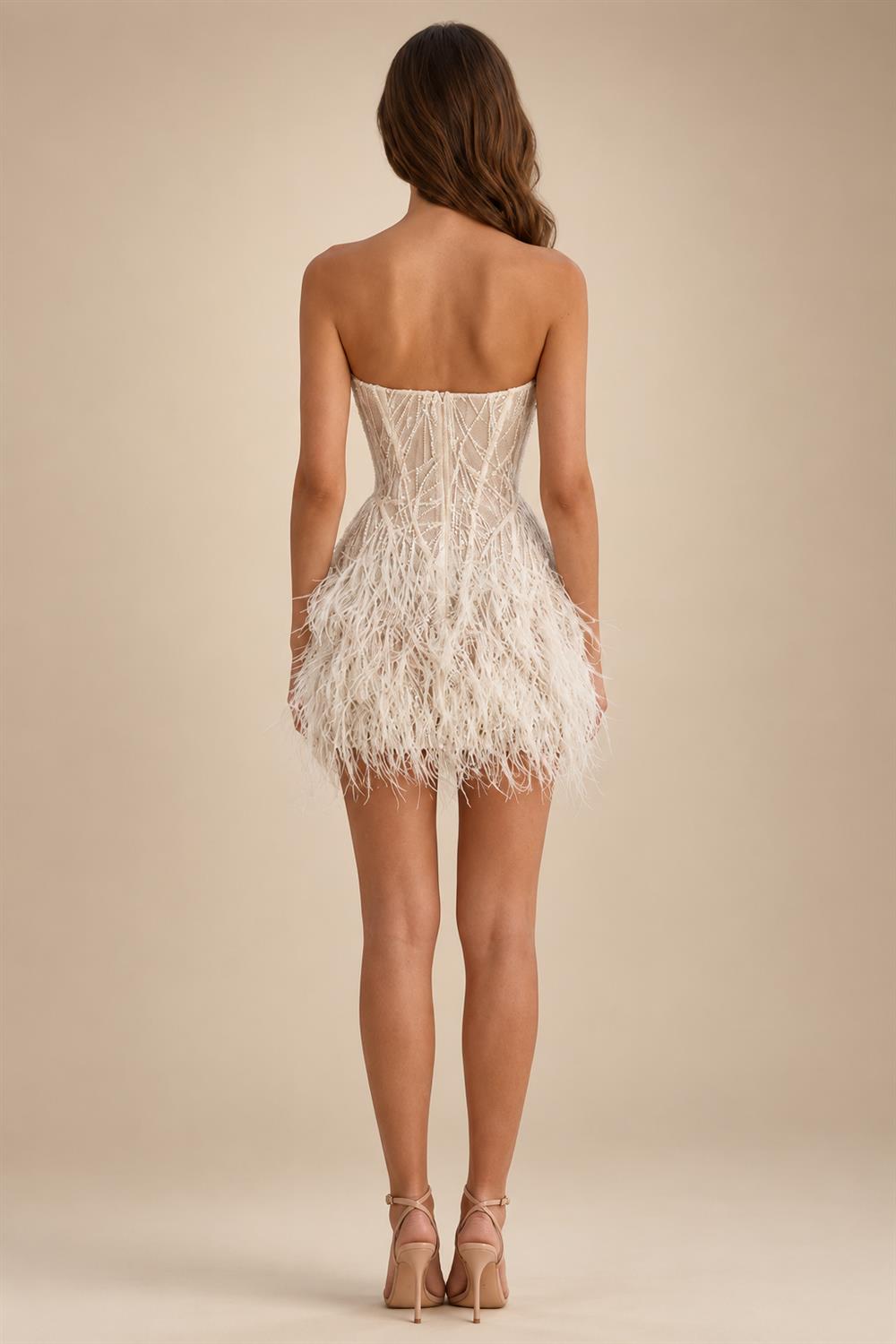 Short Mini Feathered Wedding Dress Sparkly Reception Customized Strapless Bridal Gown No Gloves New Arrival Bride We