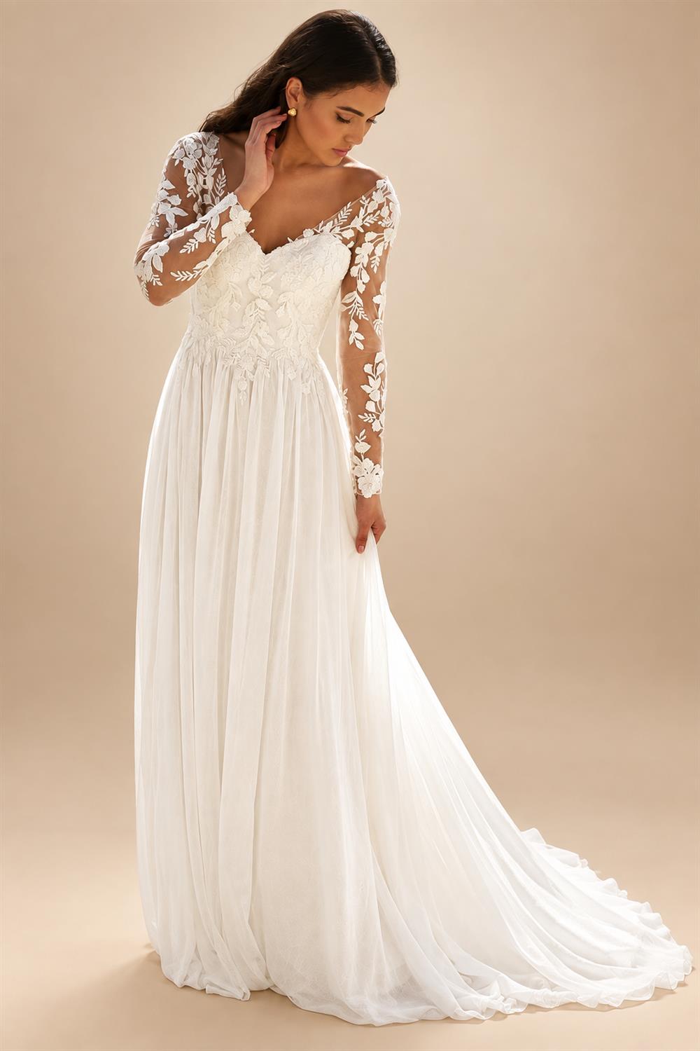 Boho Beach Chiffon Wedding Dress Deep V‑Neck Flutter Short Sleeves Lace Appliques A‑Line Bridal Gown Customized