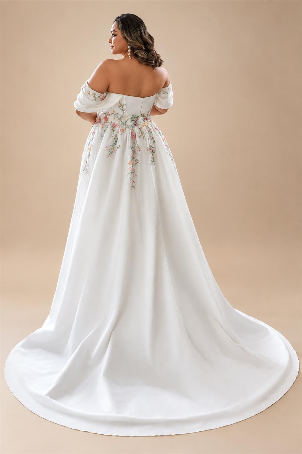 Custom Made Plus Size Strapless Wedding Gown With Lace Appliques