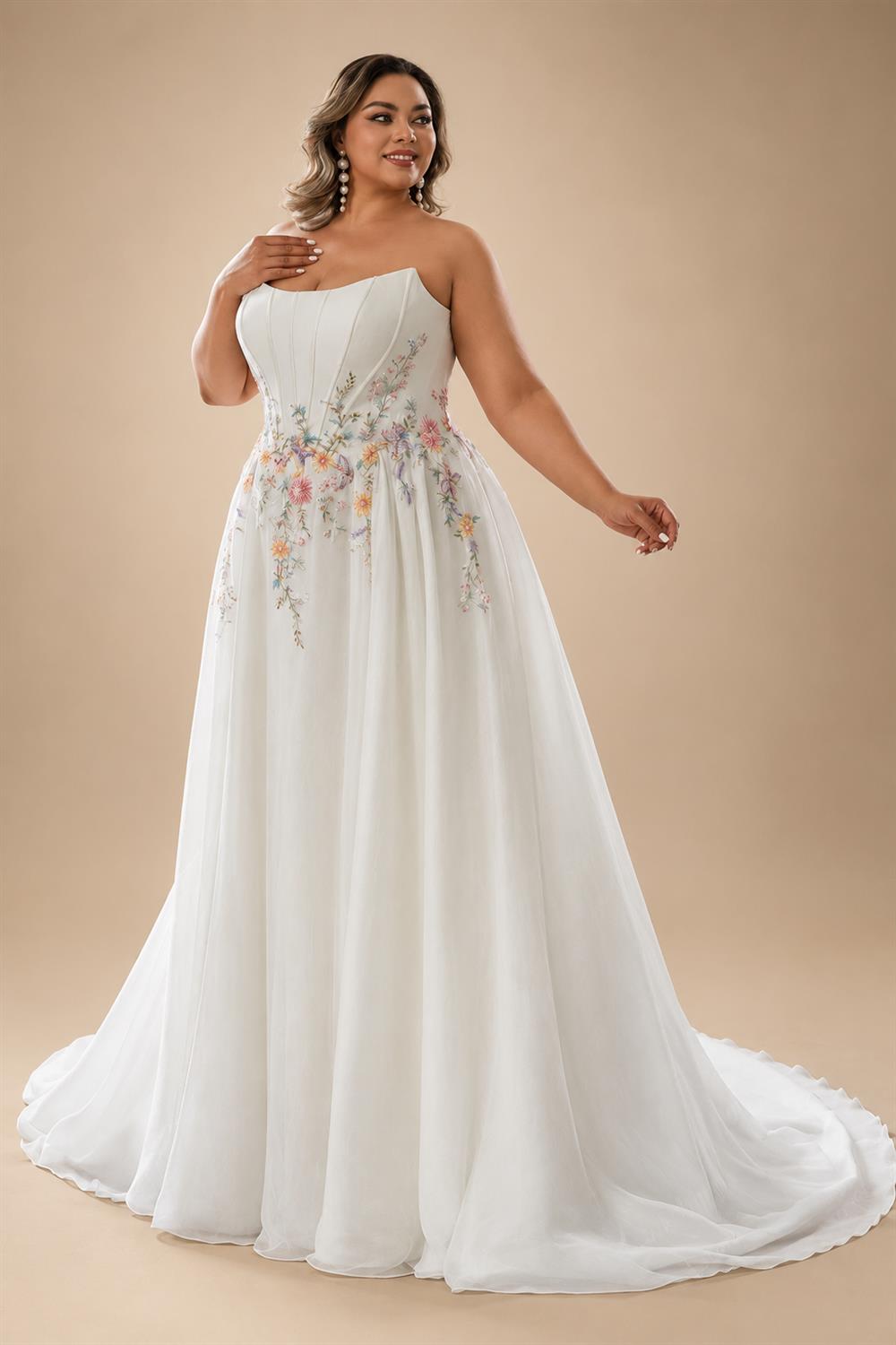 Custom Made Plus Size Strapless Wedding Gown With Lace Appliques