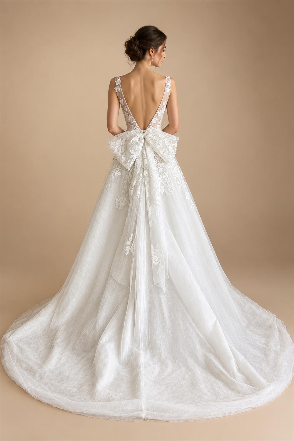 Deep V Neck Lace Flowers Wedding Dress for Women with Bow Beach A Line Court Trian Wedding Gowns Customized