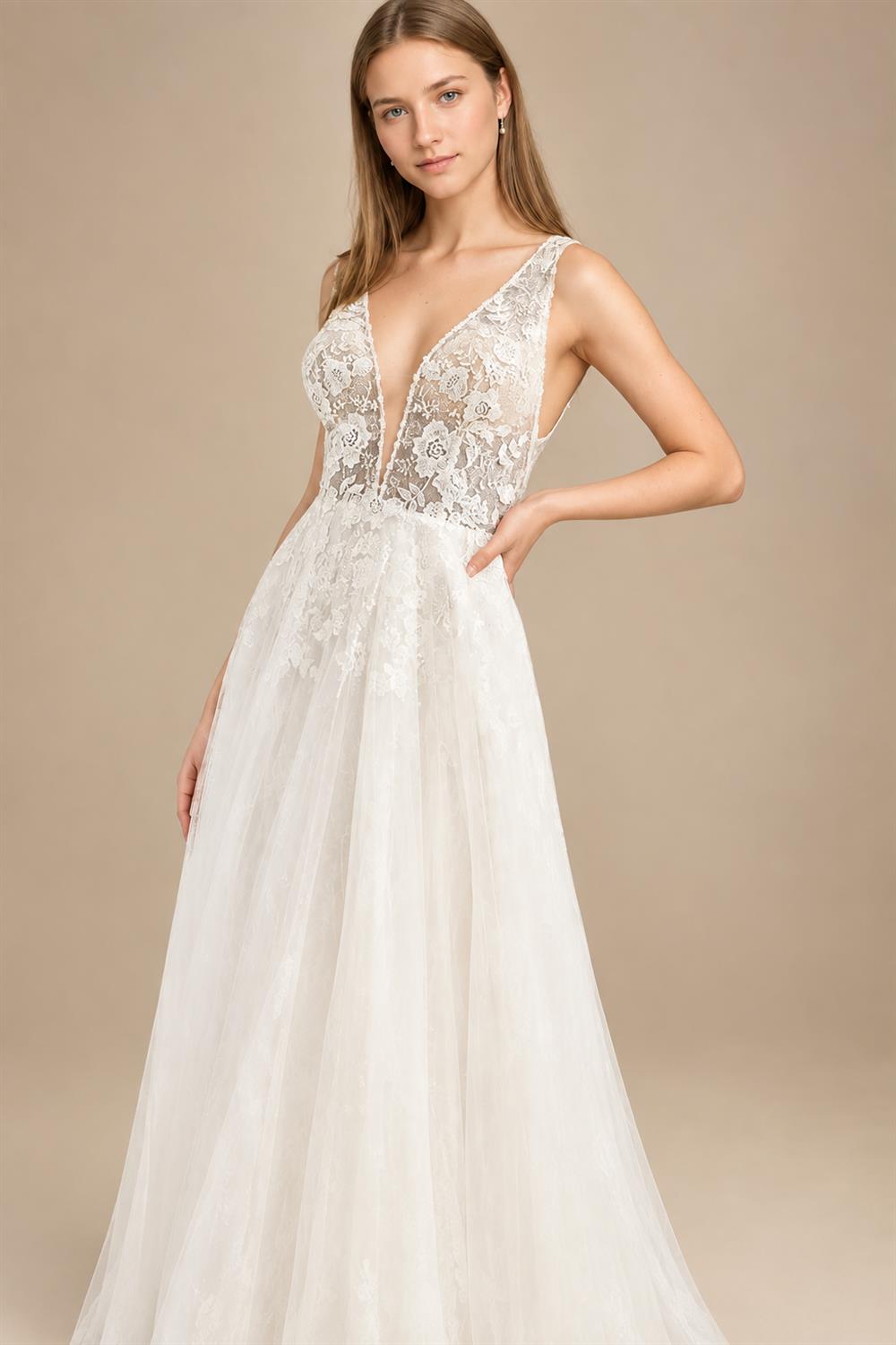 Deep V-Neck Boho Wedding Dress Elegant Open Back A-line Sweep Train Brides Gown Vestidos De Novia Customized