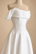 A Line Women's Wedding Dresses Charming Off Shoulder Bride Gowns Boat Neck Ruched Satin Vestidos Novias Customized
