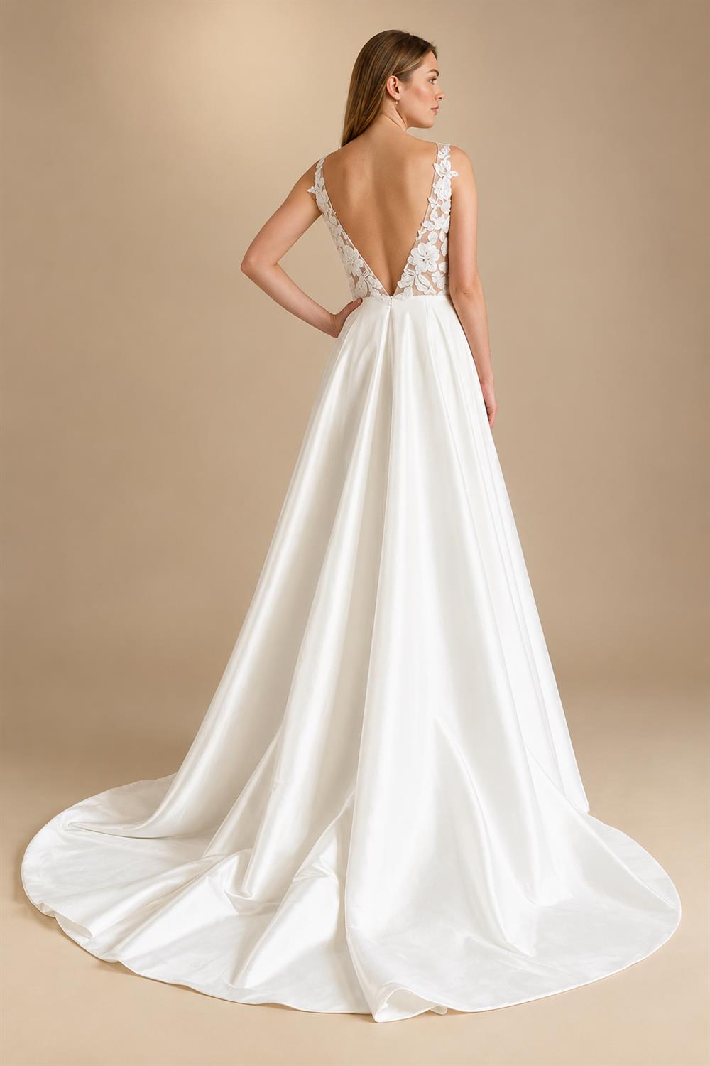 Sleeveless Lace A‑Line Wedding Dress Deep V‑Back Satin Bridal Gown With Pockets Customized