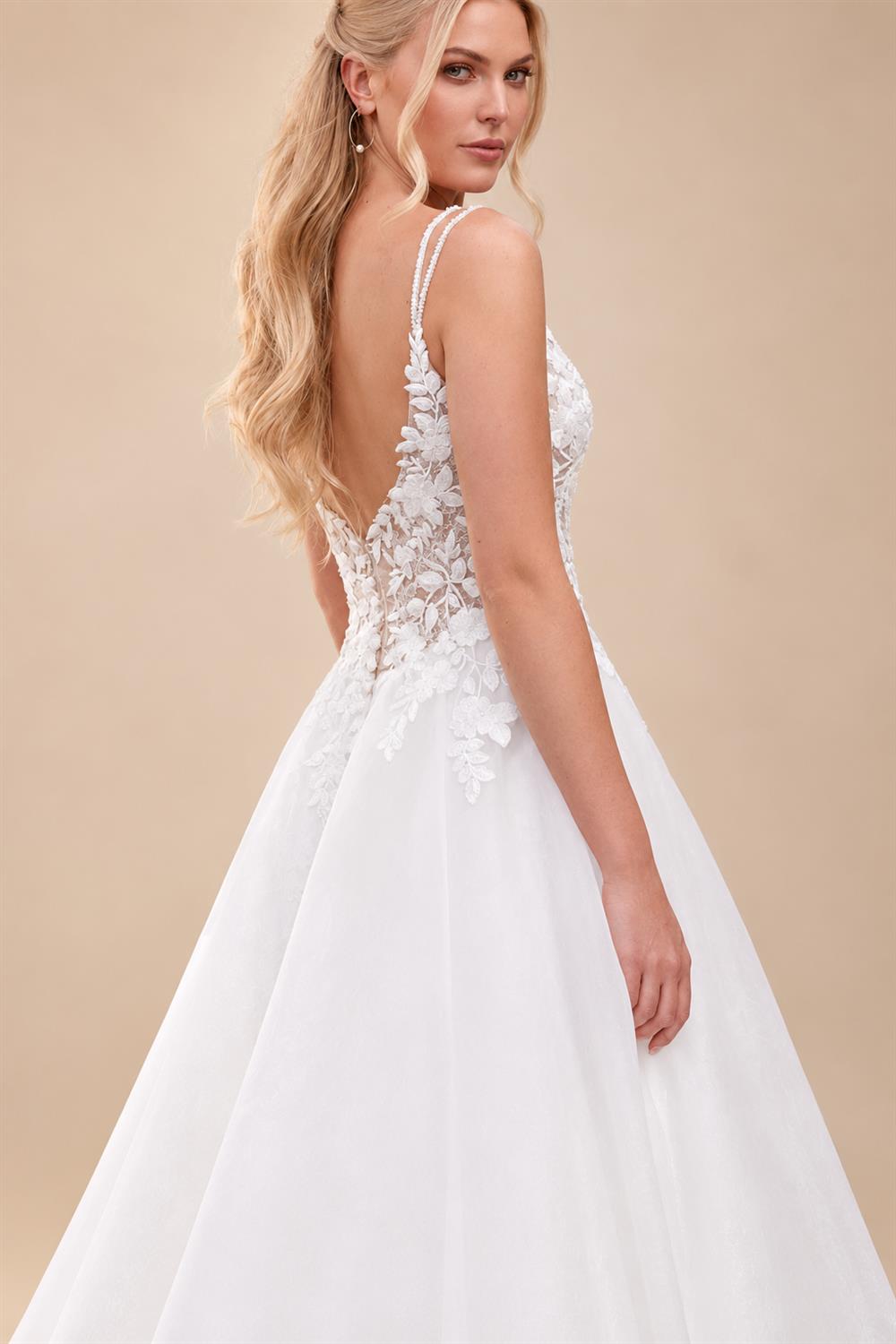 Custom Vintage Wedding Dress Spaghetti Strap V Neck Lace Bridal Gown