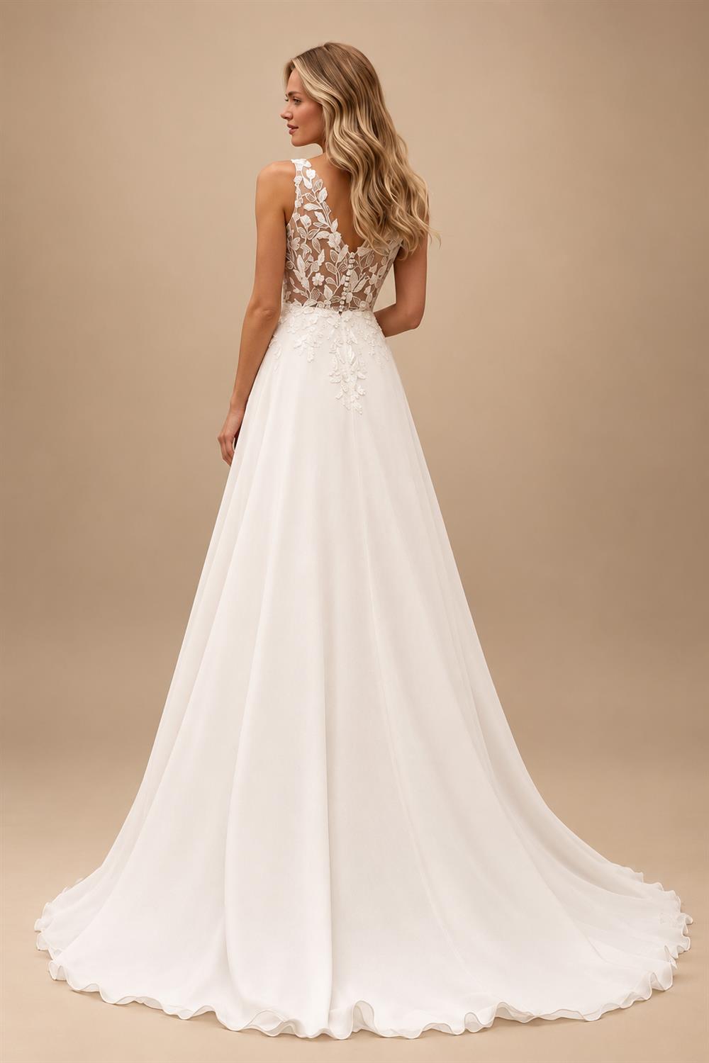 Halter Neck Tulle Wedding Dresses Sexy Sleeveless Bridal Gowns with Sweep Train and Button Back Customized