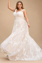 Plus Size Champagne Tulle Wedding Dresses Sleeveless Long Formal Dress Lace Applique Bridal Gowns Customized