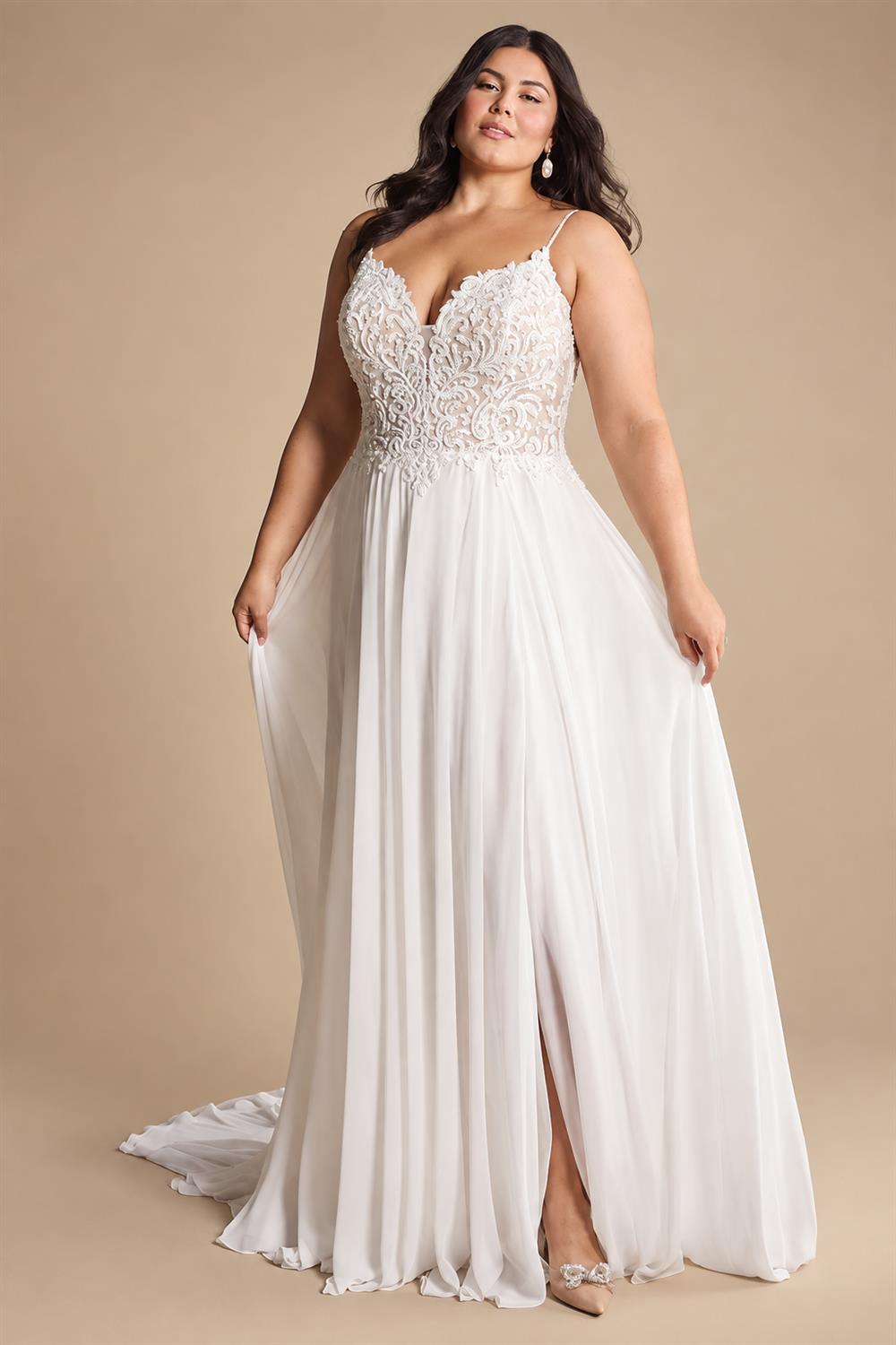Spaghetti Strap Beads Lace Wedding Gown Plus Size Chiffon Boho Wedding Dresses with Detachable Sleeve Customized