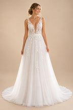 Sexy Boho Country Tulle Illusion Wedding Dress Deep V‑Neck Sleeveless Lace Appliques Tulle Bridal Gown Customized