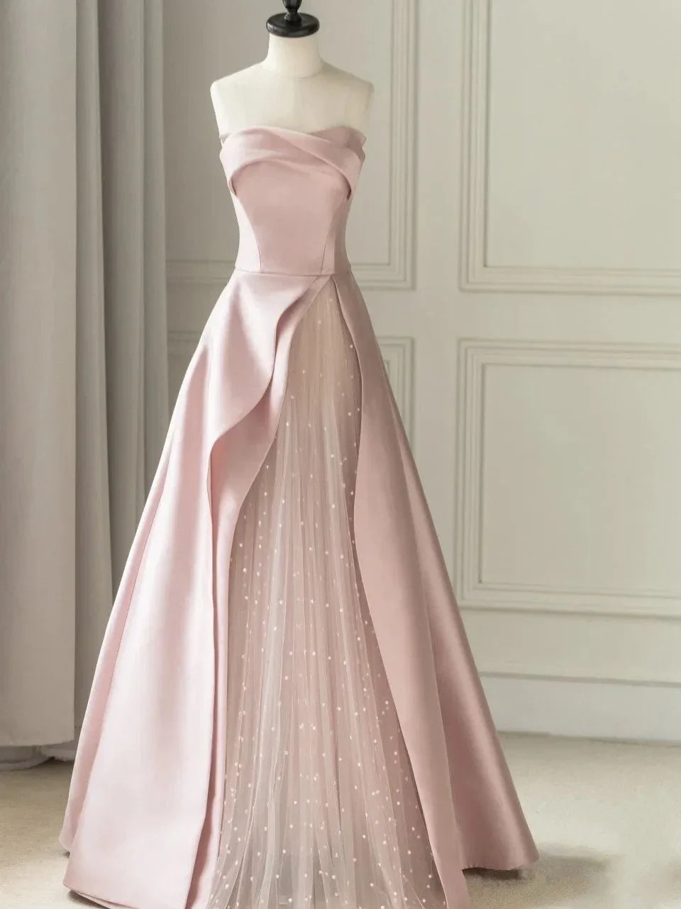 Vestido de noche largo hasta el suelo en línea A sin mangas de satén con abertura y tirantes de tul, vestido de baile sin tirantes