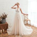 Vestido de novia de verano sin mangas con escote ilusión color champán